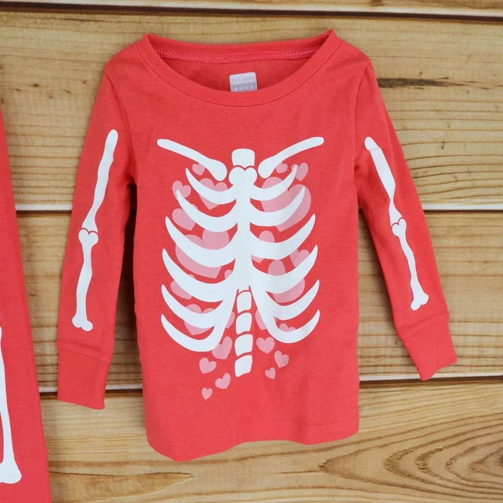 Old Navy Toddler Pajama‎ Set 18-24 Months Skeleton Bones Hearts 100% Cotton NWT